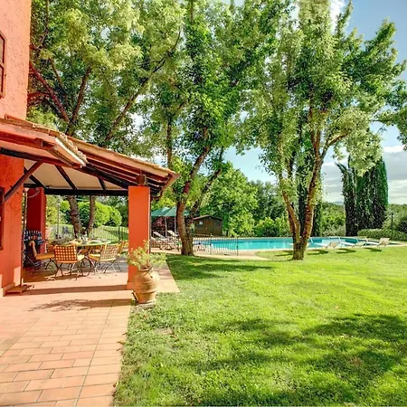 Villa Sleeps 9 Pool Air Con Wifi *