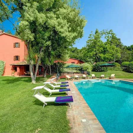 Sleeps 9 Pool Air Con Wifi Giove