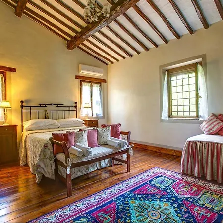 Sleeps 9 Pool Air Con Wifi *
